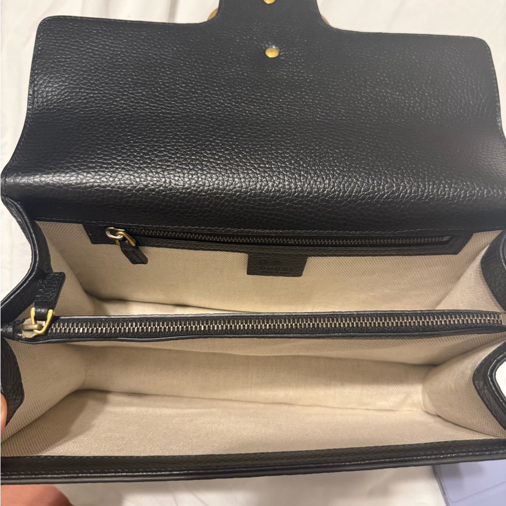Black Leather Chain Shoulder Bag - Picture 5 of 5